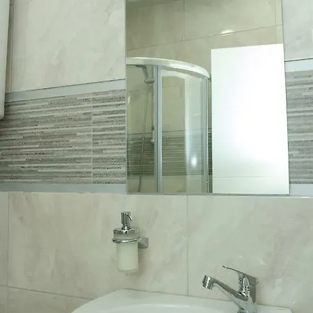 شقة Asparuh & فارنا